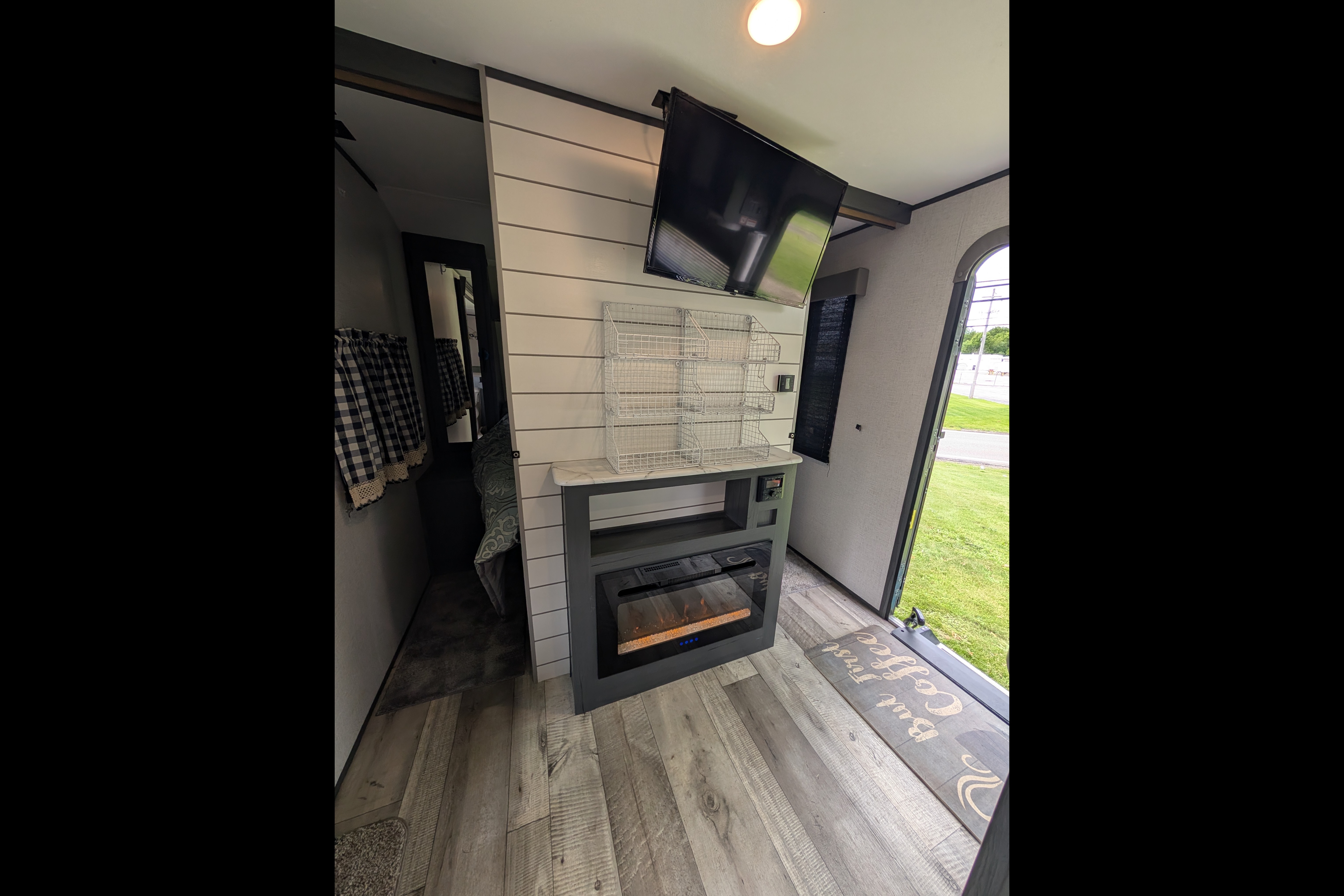 Robert's Dutchmen Aspen Trail 2910BHS Travel Trailer