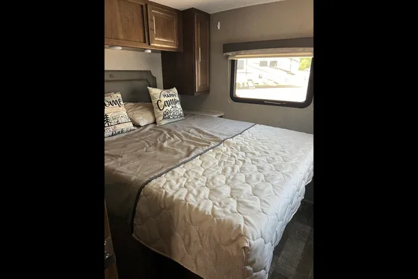 2020 Rockwood MiniLite 2506S | WonderLuxe Escape