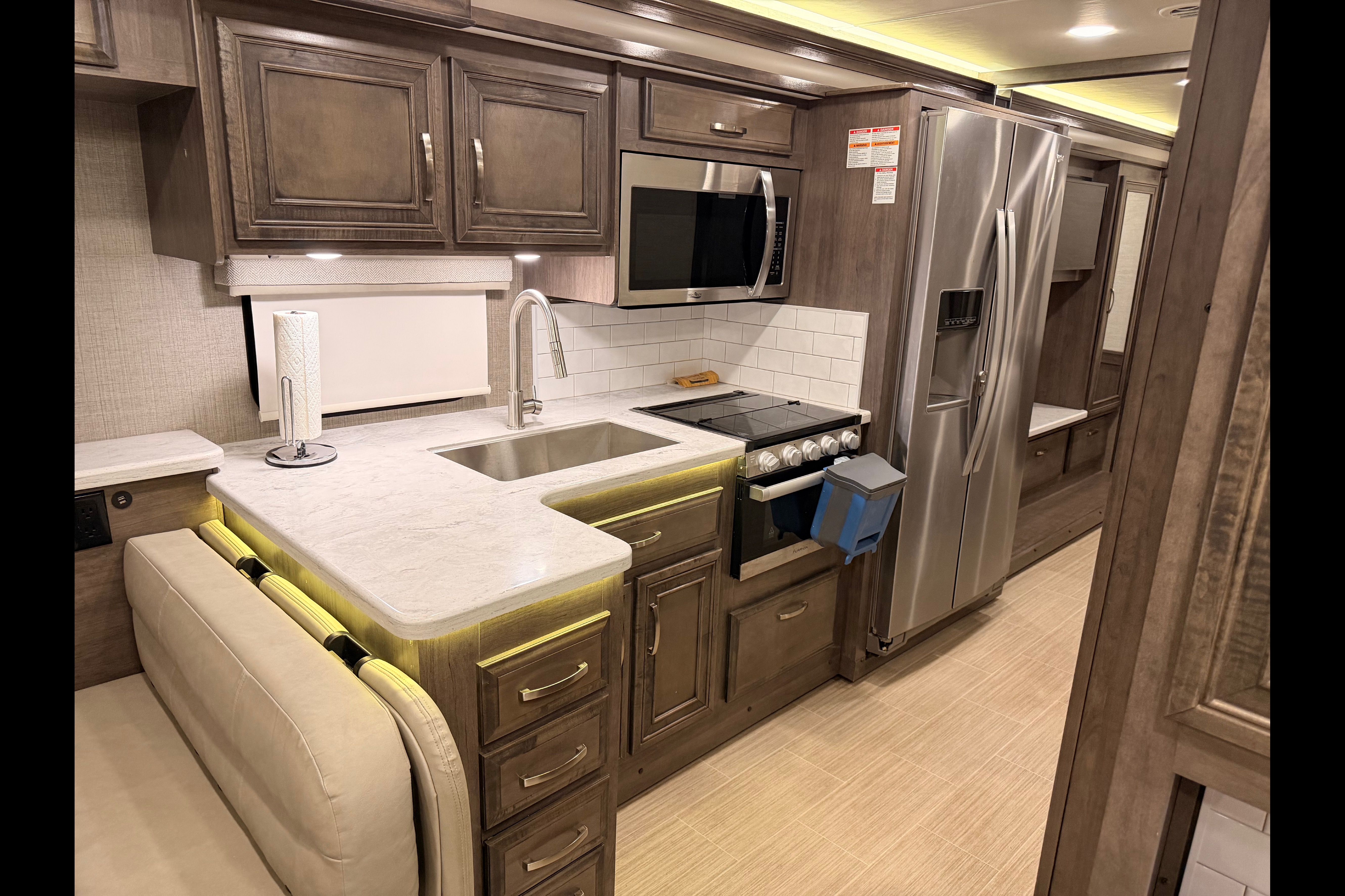 Entegra Coach vison xl Class A
