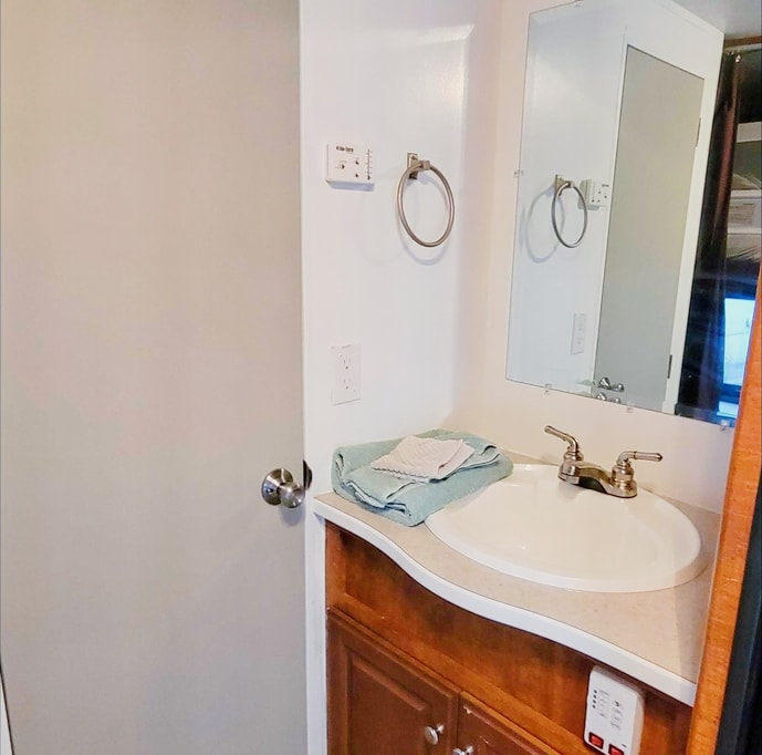 Okanagan dream - Travel Trailer (Delivery only)