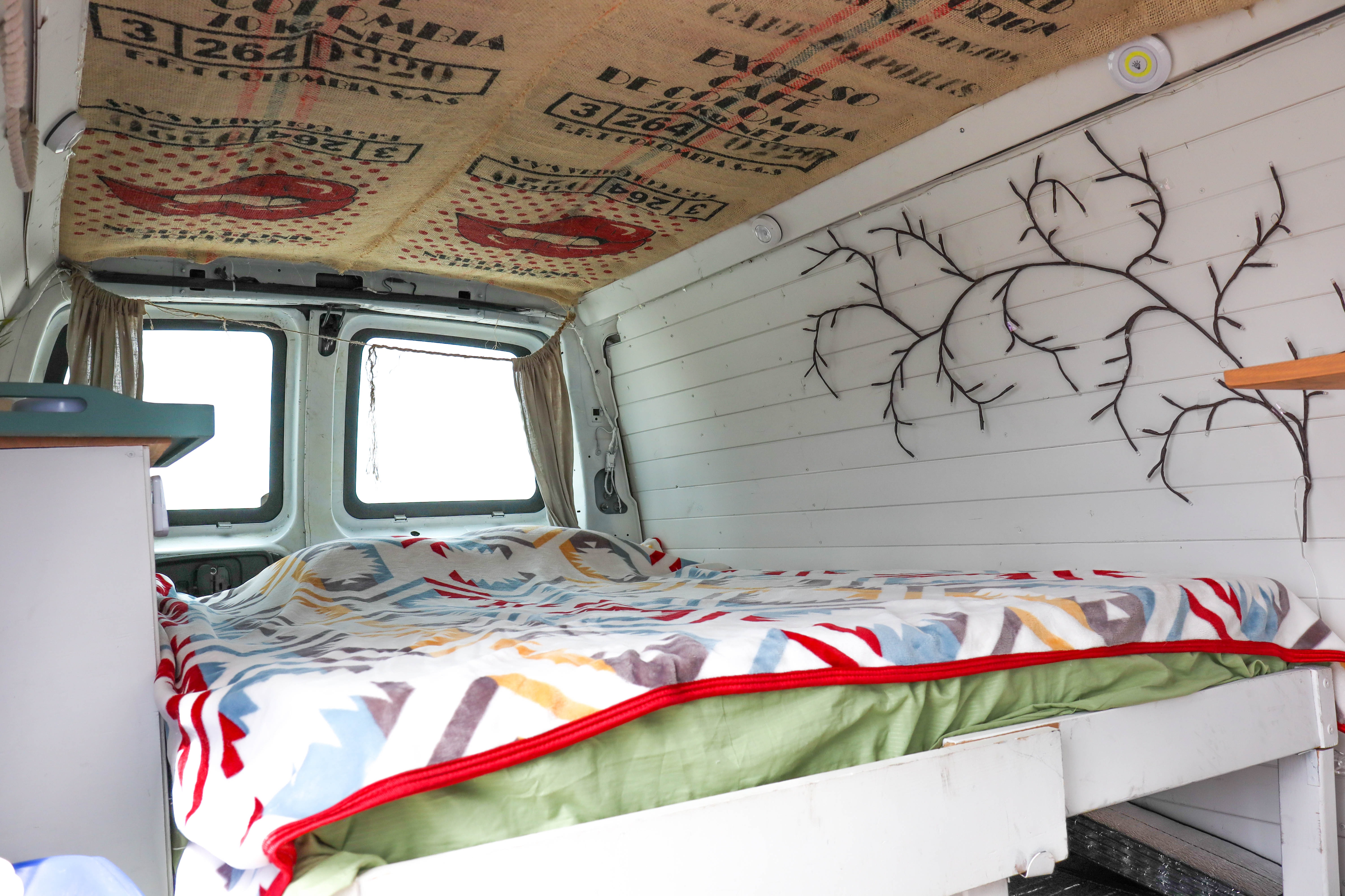 Banff Scenic Cruiser | Reliable & Comfy GMC 2500