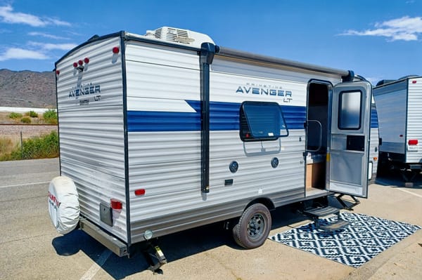 *RV for Small Families - Sleeps 4*