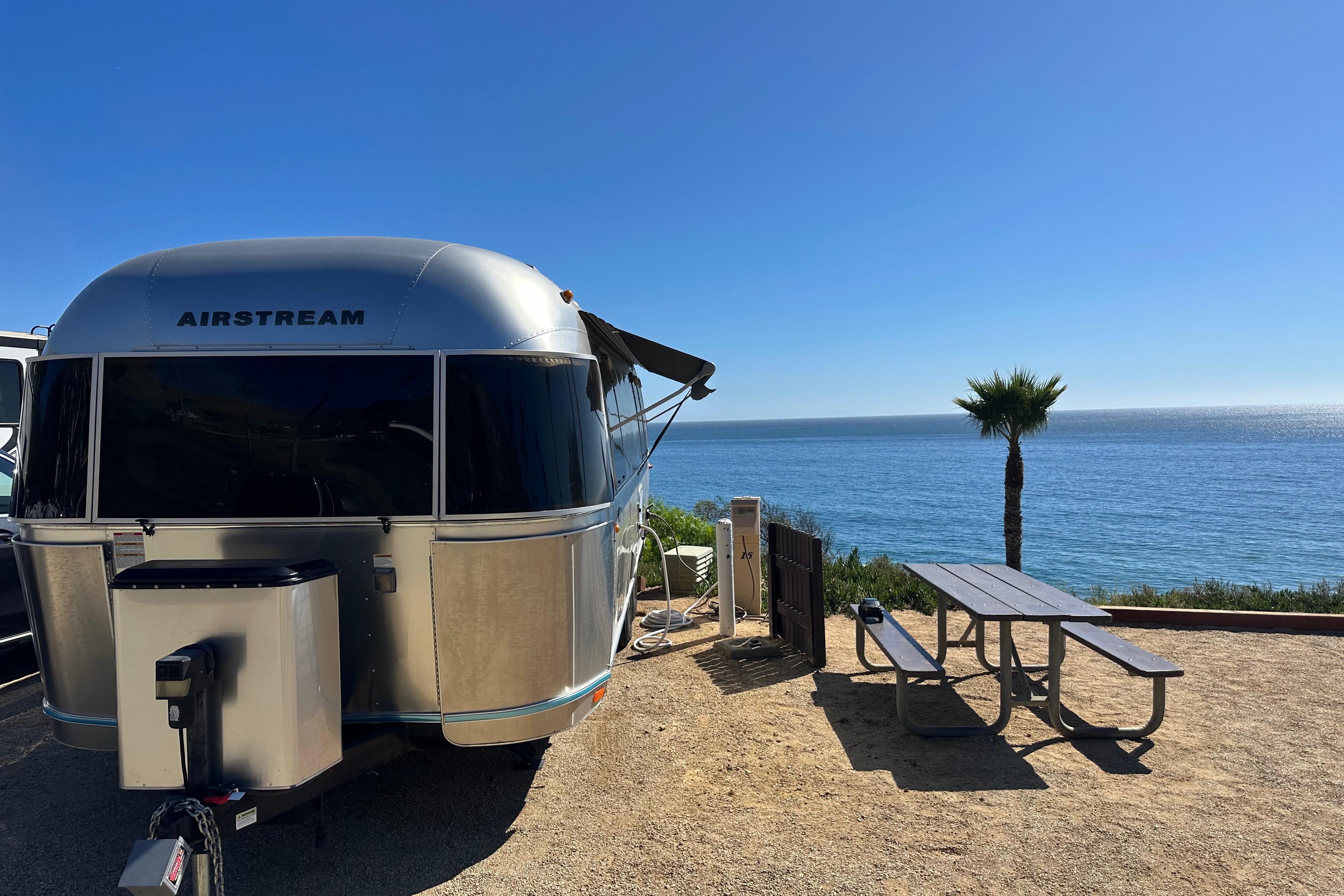 Sliver Moon - Airstream Flying Cloud Travel Trailer
