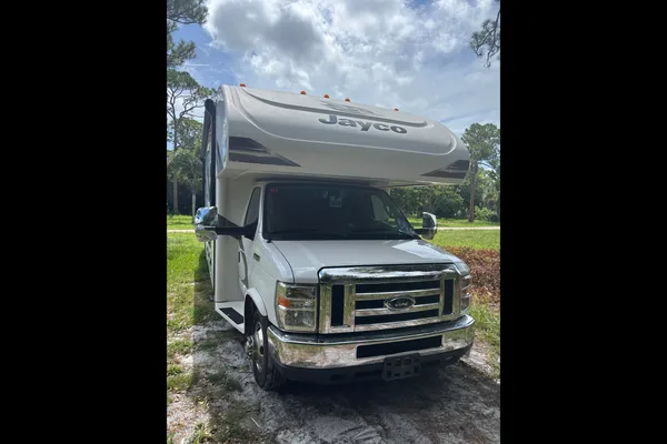 GREYHAWK- 250 miles incl. per day