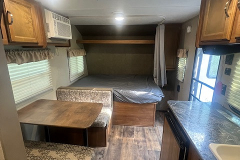 Keystone Memory Maker with Bunk Beds