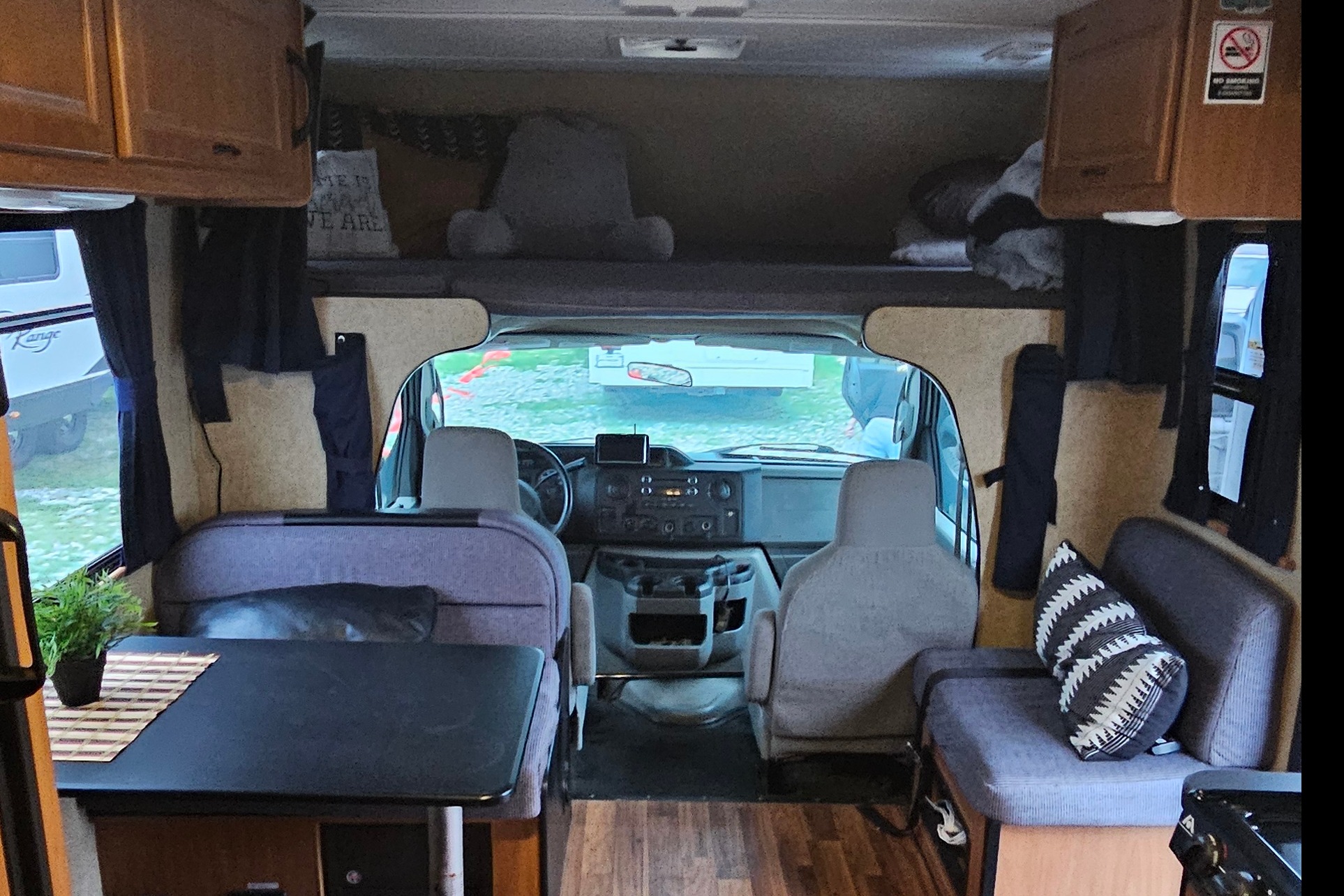 2017 Thor Motor Coach Majestic 23A-CAL-Unlimited Mileage