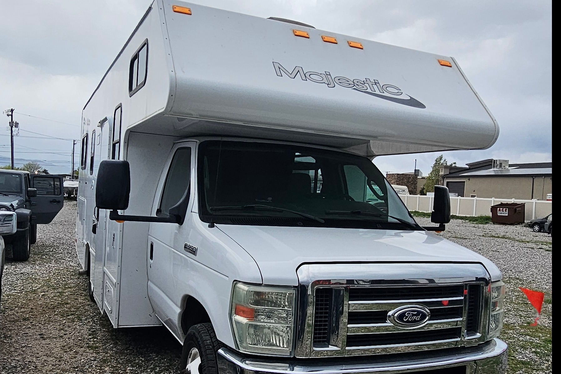 2017 Thor Motor Coach Majestic 23A-CAL-Unlimited Mileage