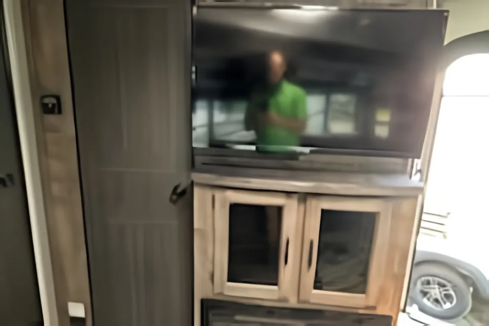 Donald's Venture Sportrek touring edition Travel Trailer