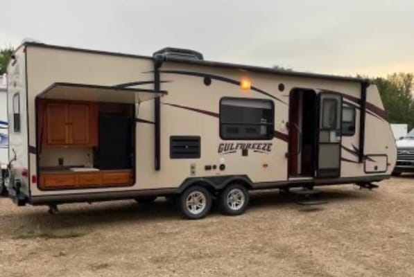 Okanagan Leisure's Gulf Stream Gulfbreeze Travel Trailer
