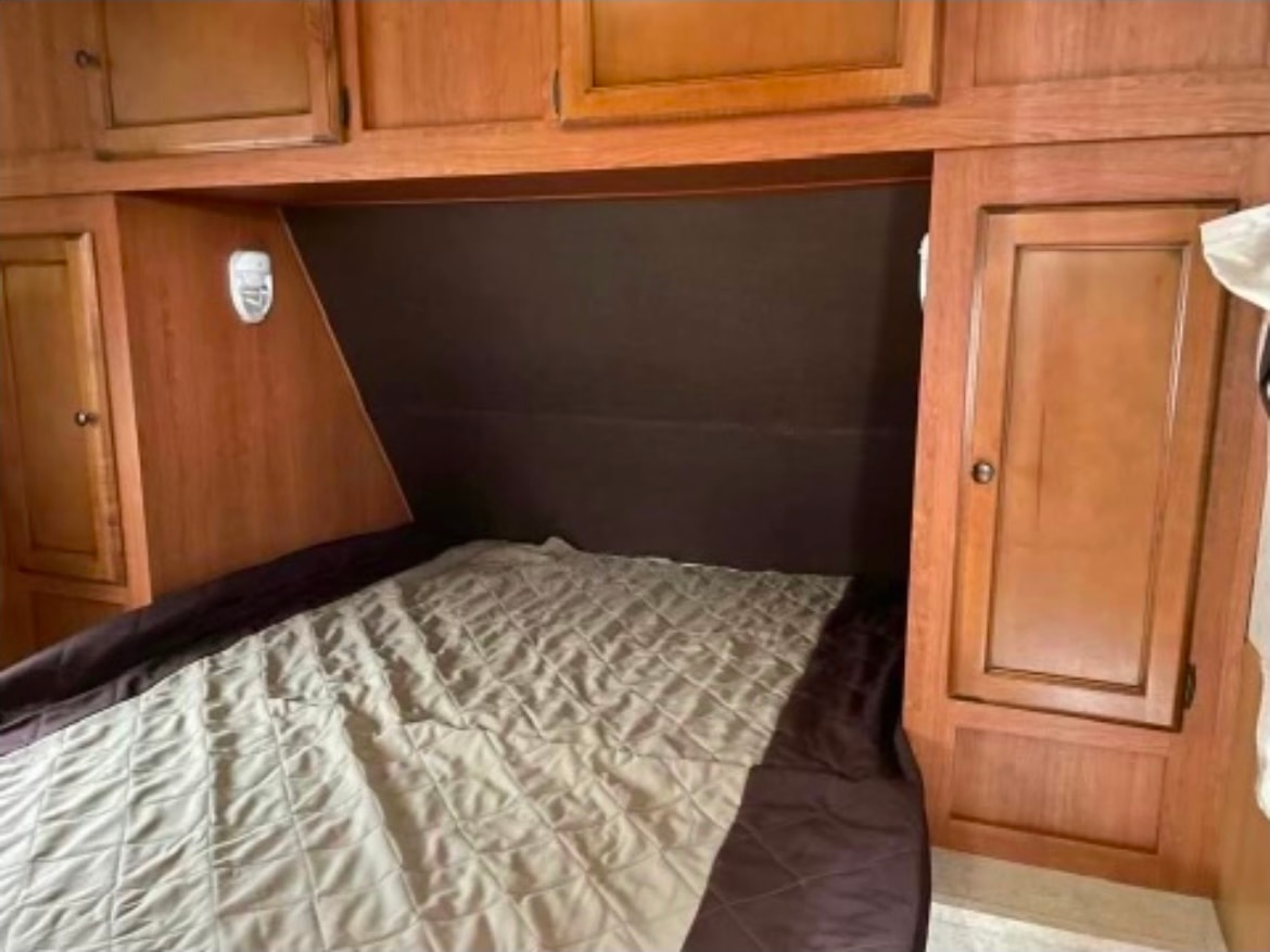 Okanagan Leisure's Gulf Stream Gulfbreeze Travel Trailer