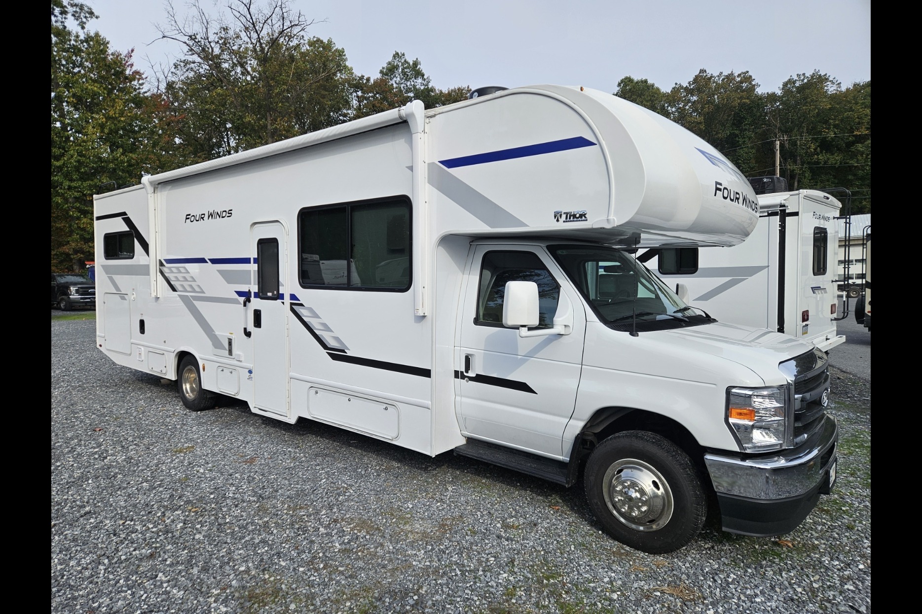 Roadtrip Express!! 2026 Fourwinds Class C 31E