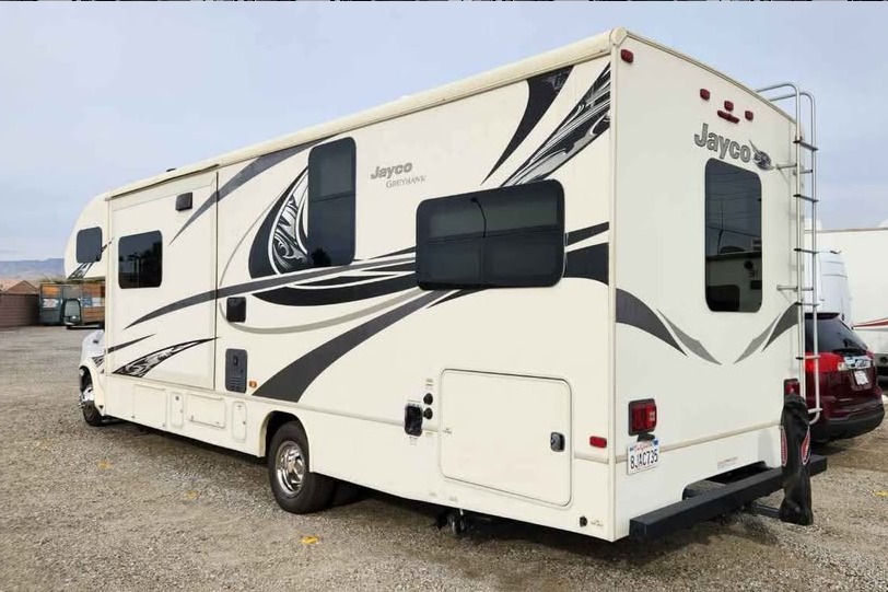 Reddington- Jayco Grey Hawk 31FS Class C
