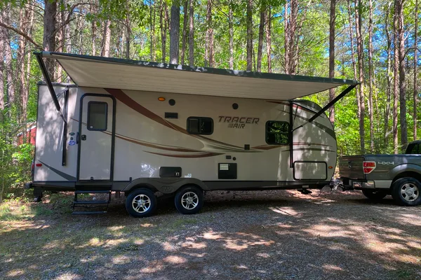 Cozy Camper - Forest River Tracer Ultra Lite Travel Trailer