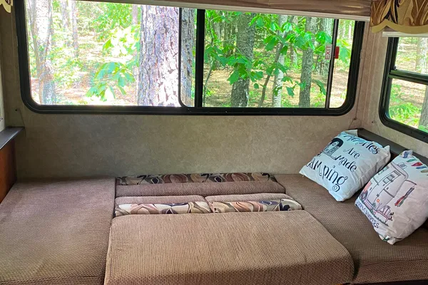 Cozy Camper - Forest River Tracer Ultra Lite Travel Trailer