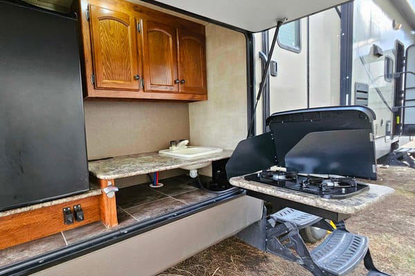 ☆AirBnB on Wheels☆