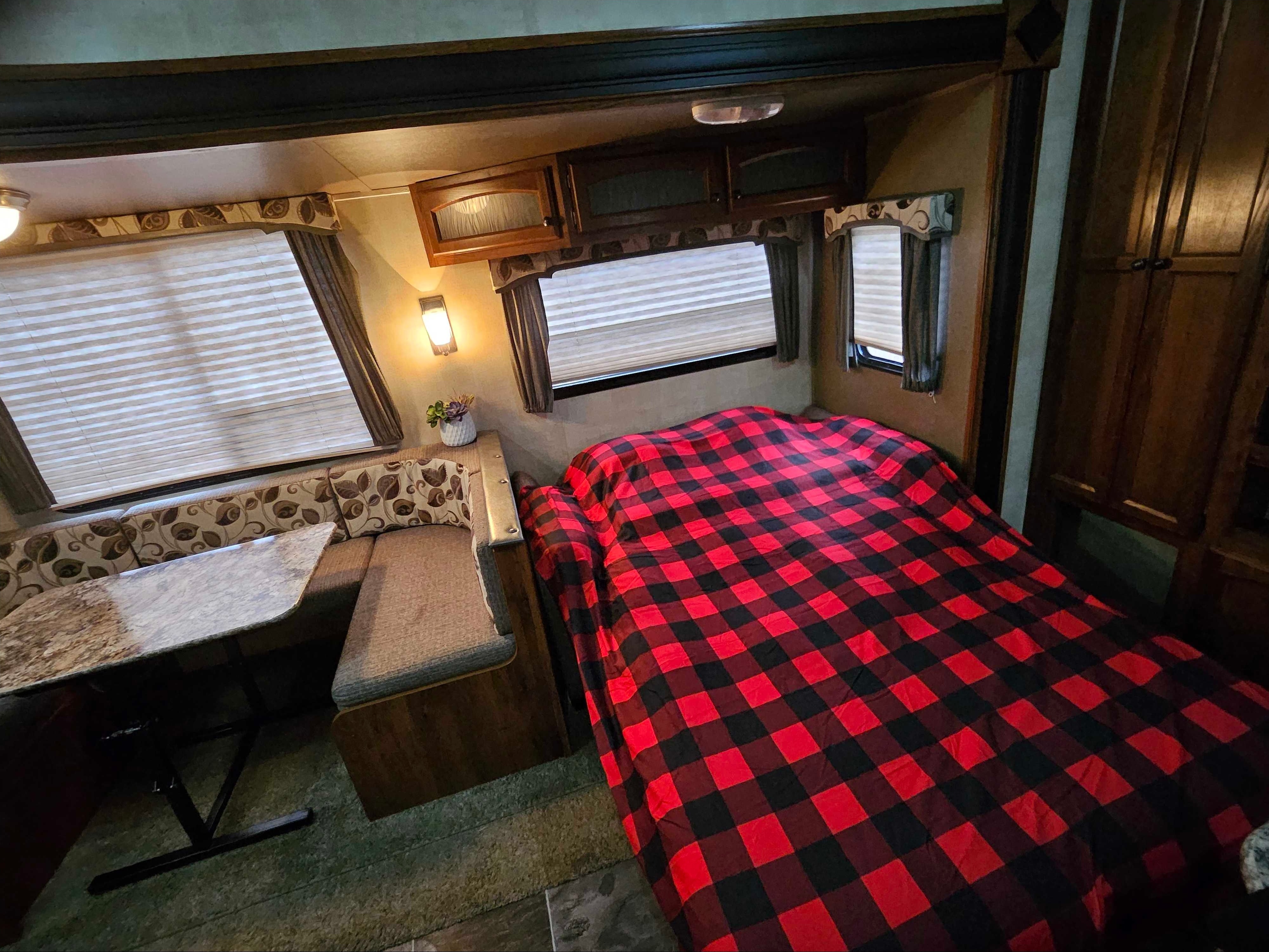 ☆AirBnB on Wheels☆