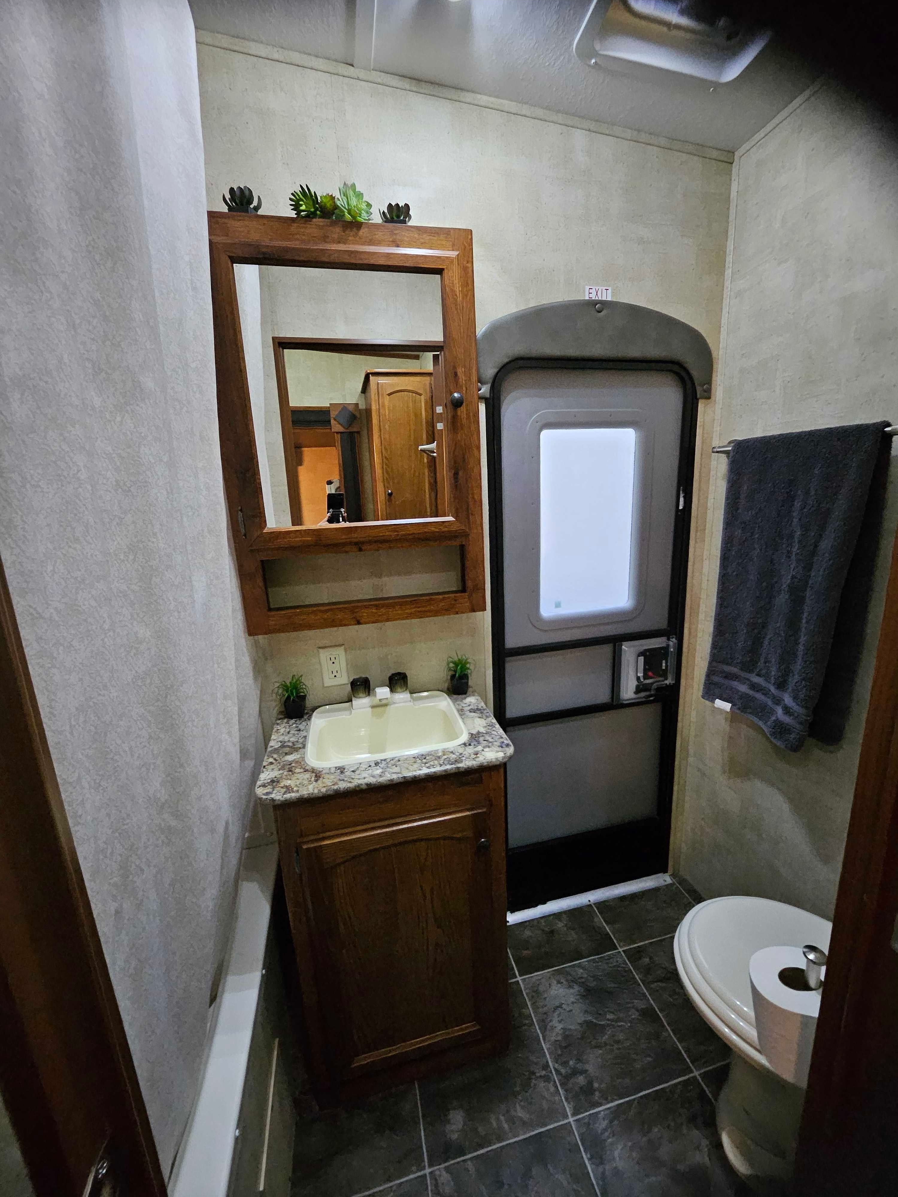 ☆AirBnB on Wheels☆
