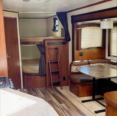 Paul's Jayco 28BHBE Travel Trailer