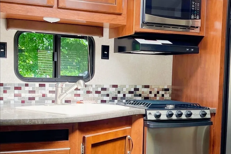Paul's Jayco 28BHBE Travel Trailer