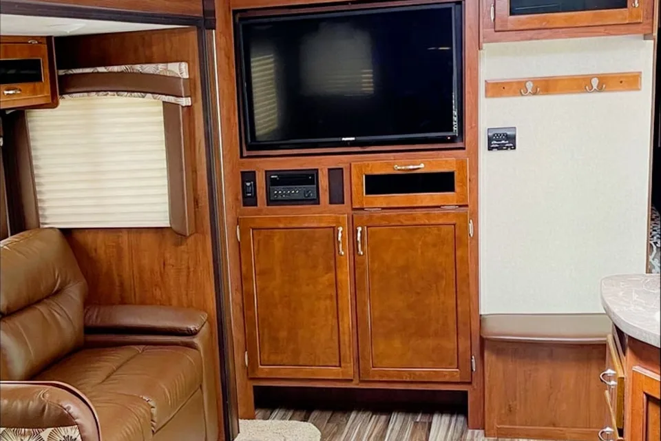 Paul's Jayco 28BHBE Travel Trailer