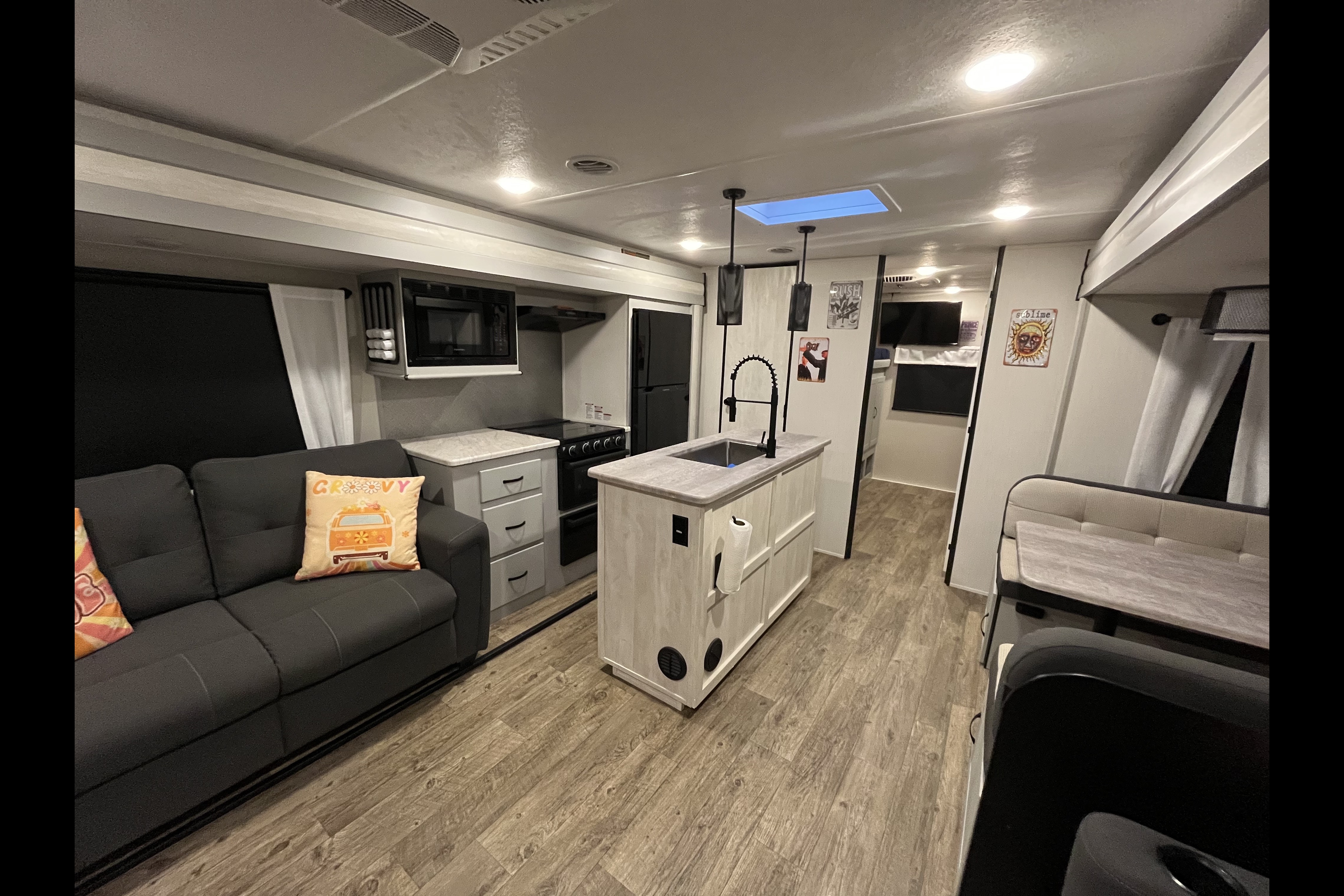 Philip's Forest River 34BH Travel Trailer