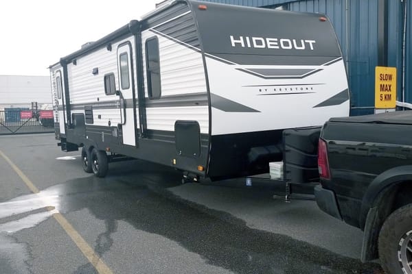 "The Roaming Retreat" 32 Foot 2022 Travel Trailer