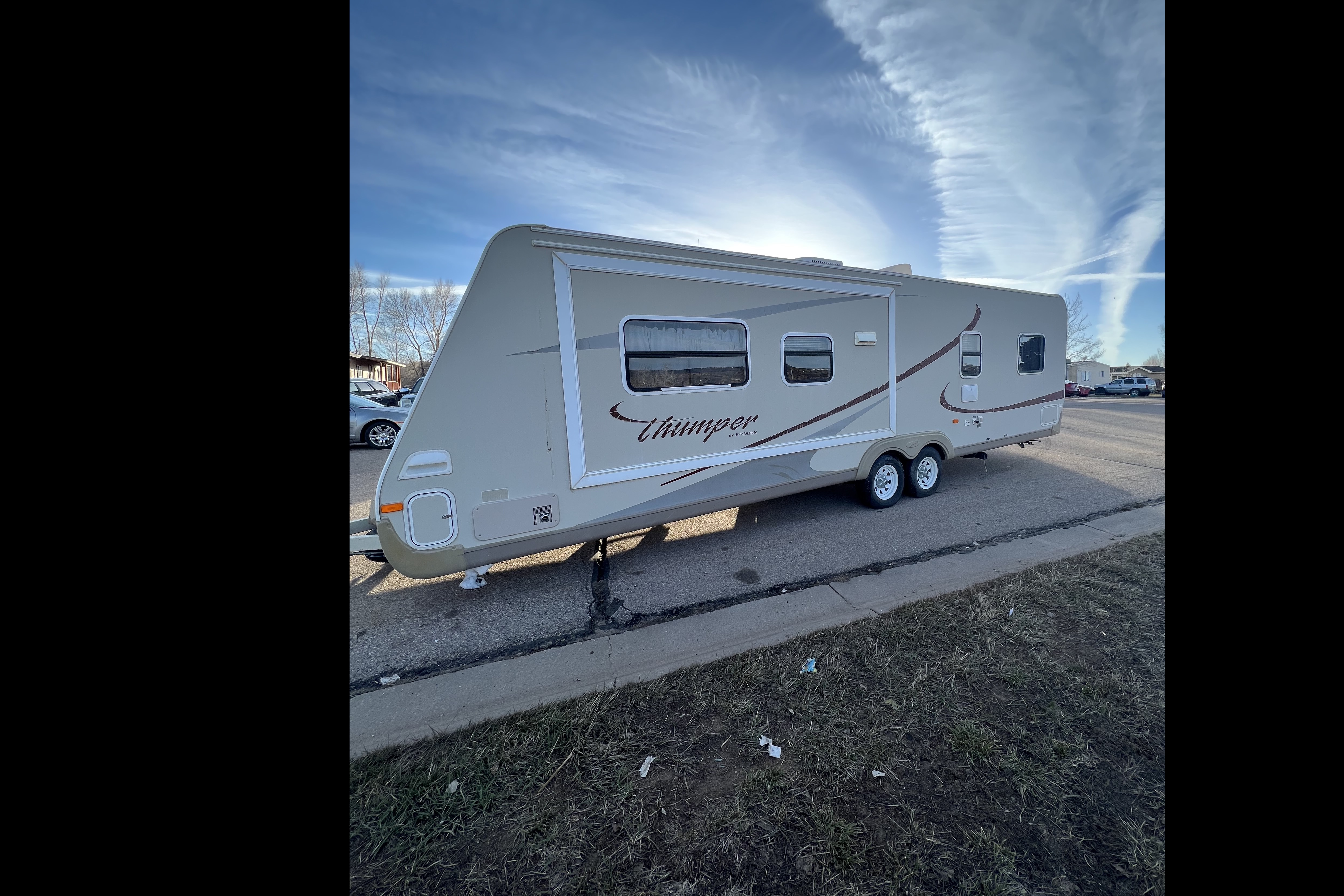 32FT Evanston WY R-Vision HSE Travel Trailer