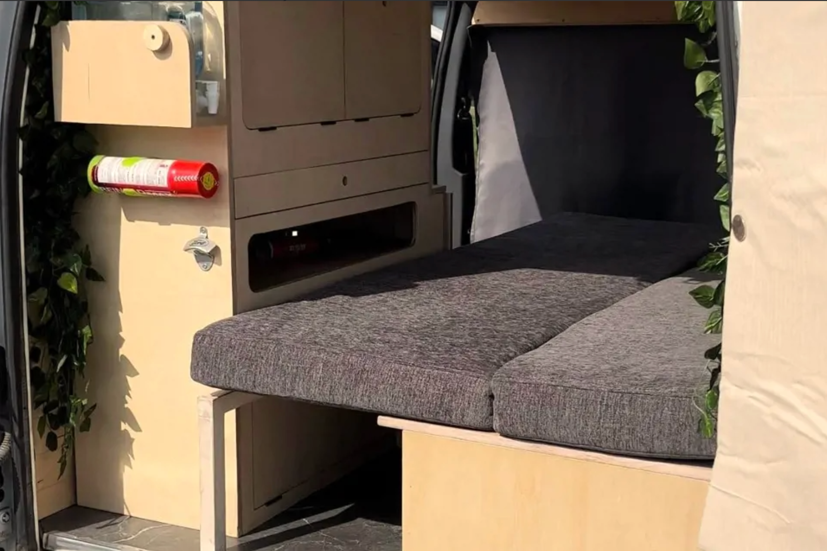 vi.vanlife