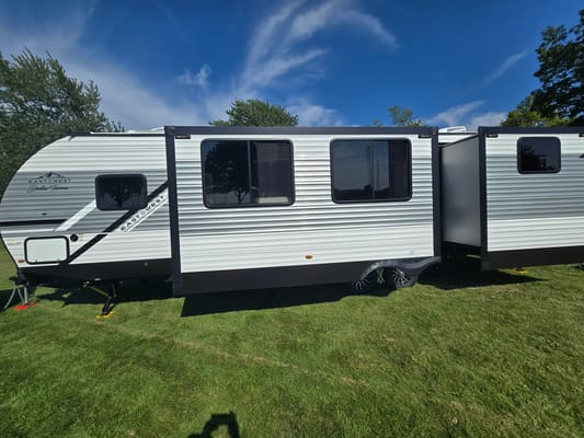 #7 Sagmoe Family (36 foot trailer)