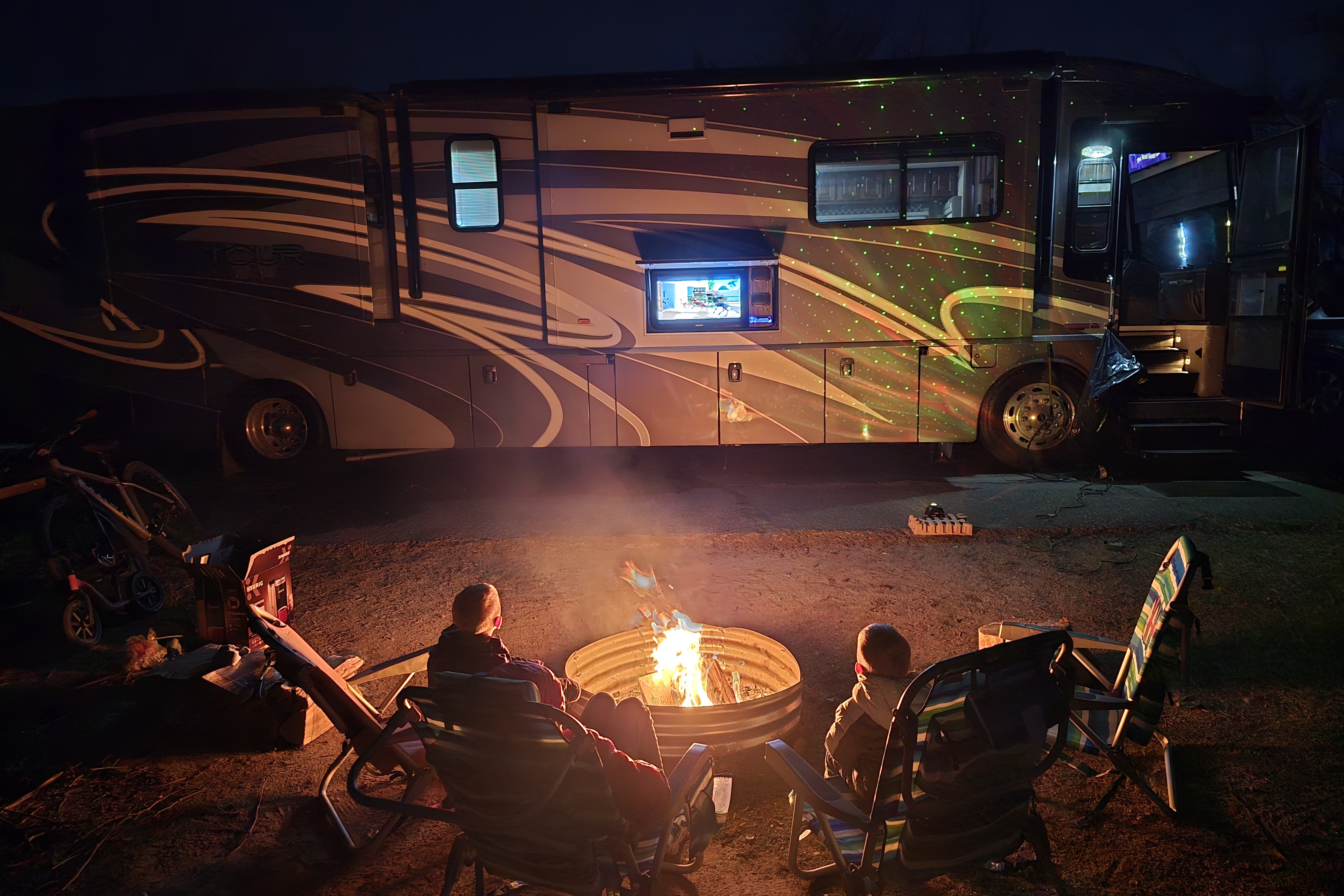 Luxury Winnebago Tour 40CD Diesel Pusher Experience