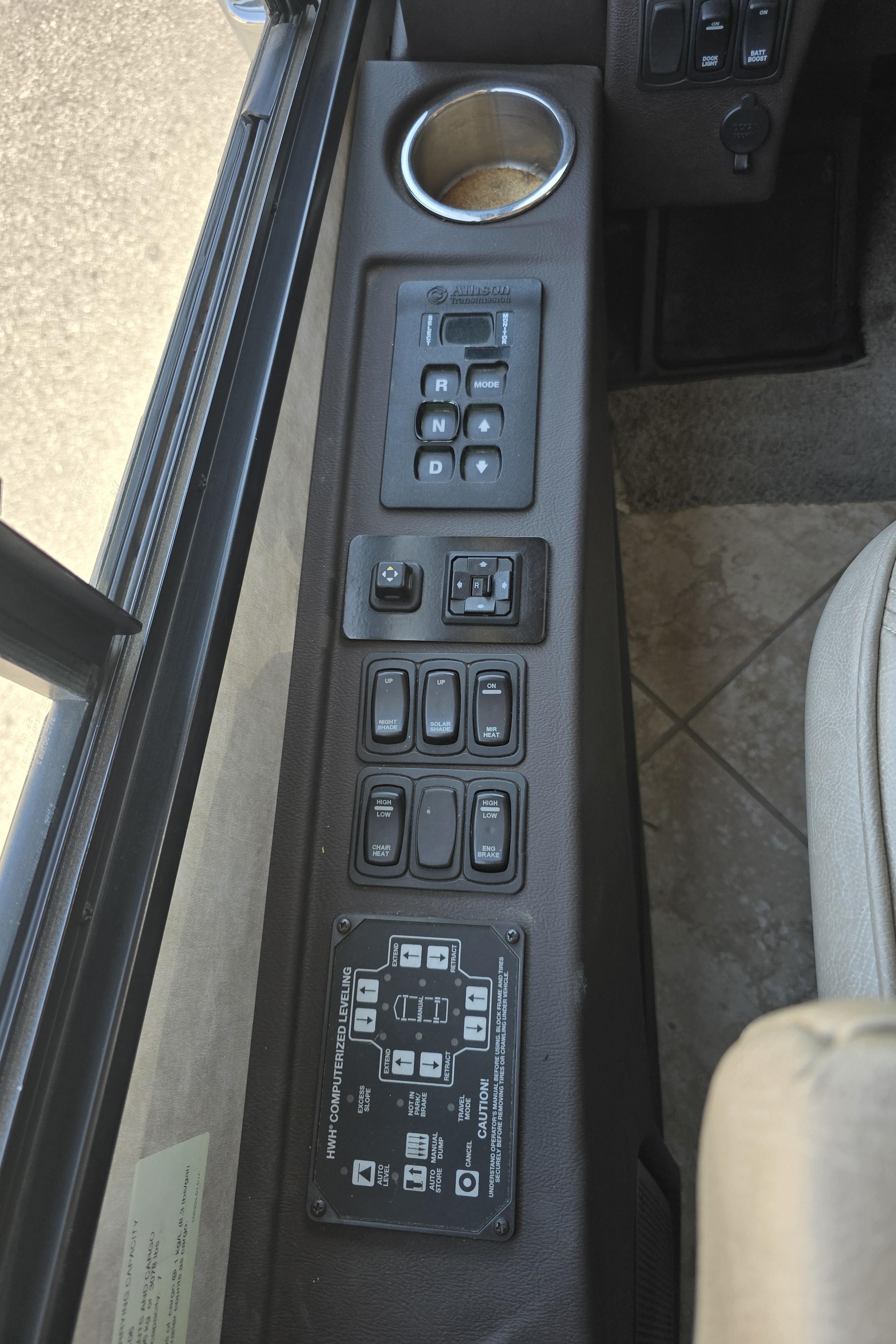 Luxury Winnebago Tour 40CD Diesel Pusher Experience
