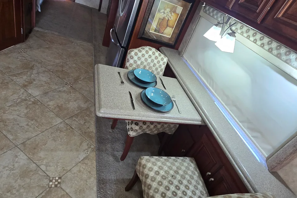 Luxury Winnebago Tour 40CD Diesel Pusher Experience