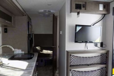 PERFECT and COMFORTABLE RPOD 190 Travel Trailer