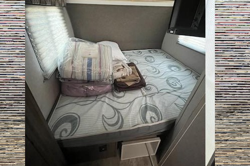 PERFECT and COMFORTABLE RPOD 190 Travel Trailer