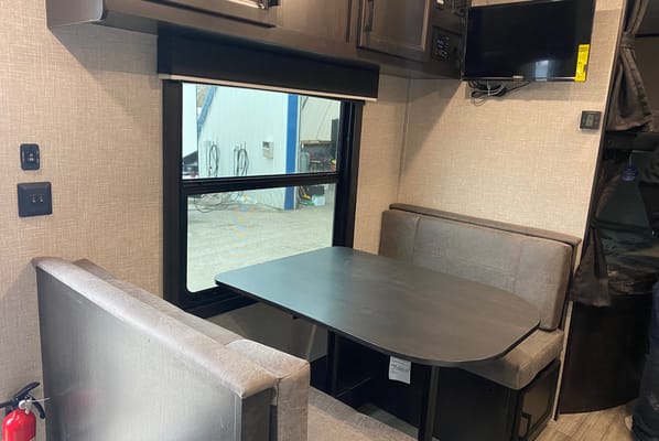 Dave & Jenn’s Jayco 264BH SLX8