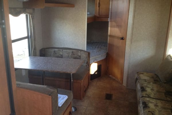 Forest River Puma 28BHS Travel Trailer