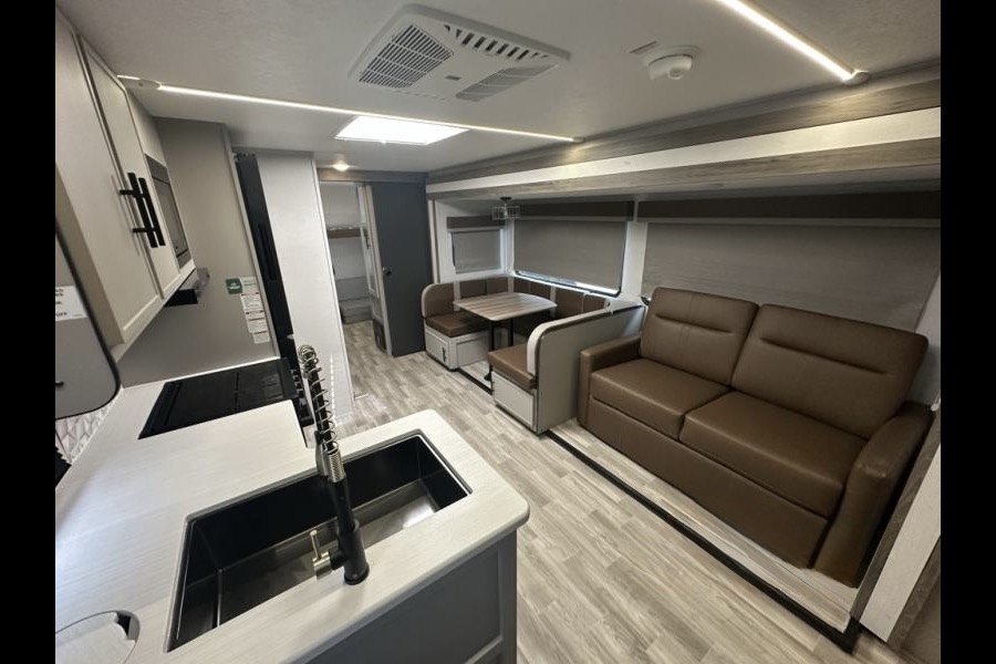 Alyssa's Forest River Vibe Travel Trailer