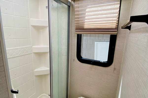 Family friendly 24 ft motorhome