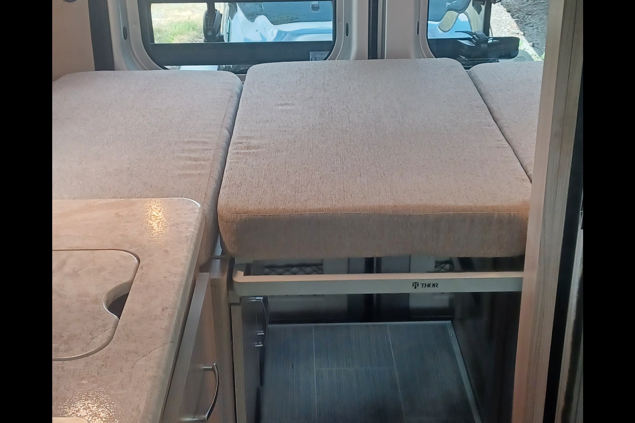 2023 CONVENIENT & EASY TO DRIVE RV!!  SCOPE 18A
