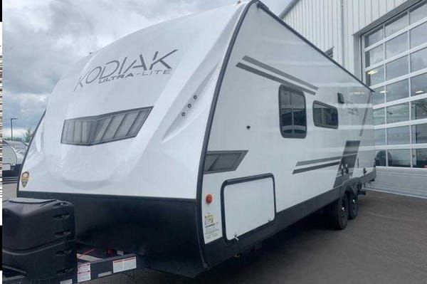 New Kodiak Ultra Lite 227bh Travel Trailer