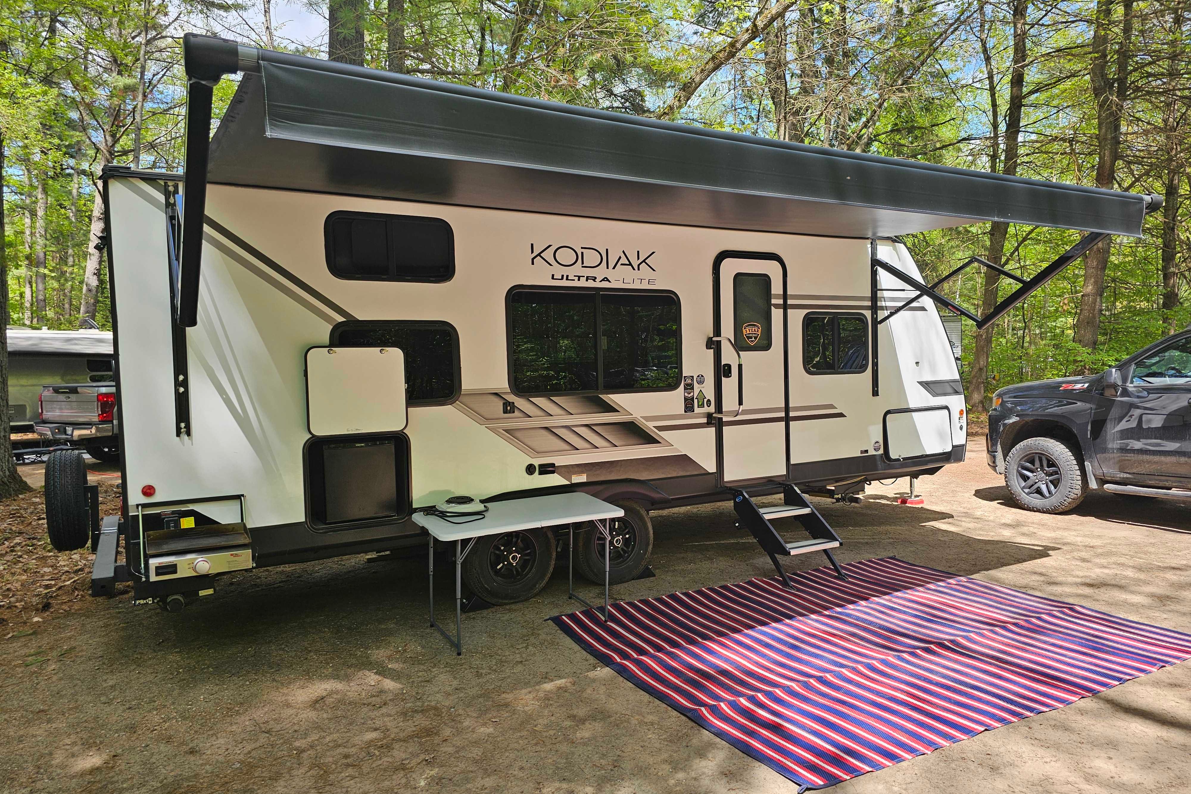 New Kodiak Ultra Lite 227bh Travel Trailer