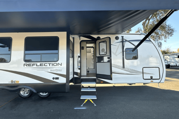 Kayla's Grand Design bunkhouse Trailer