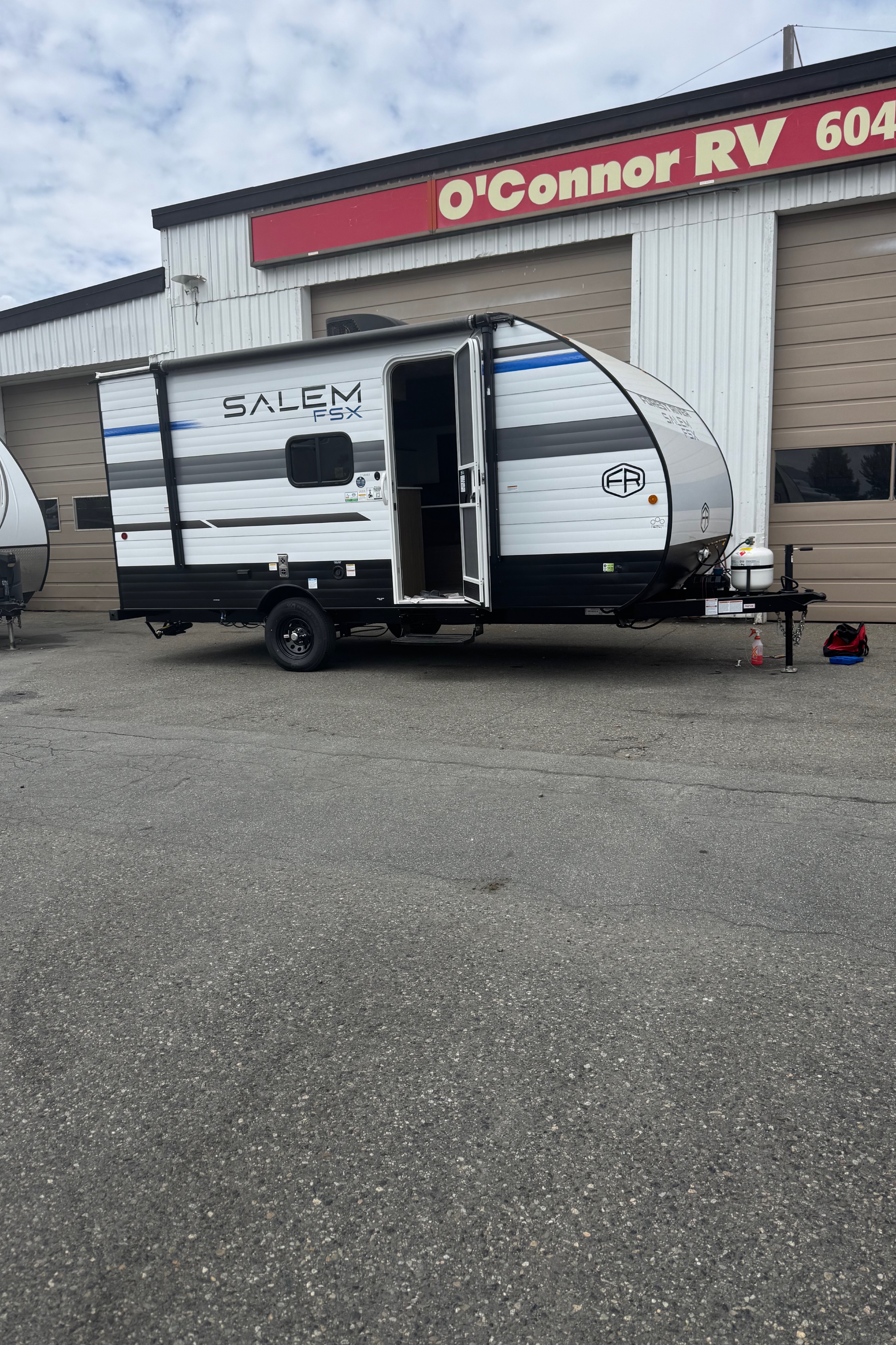 Forest River Salem fsx Travel Trailer