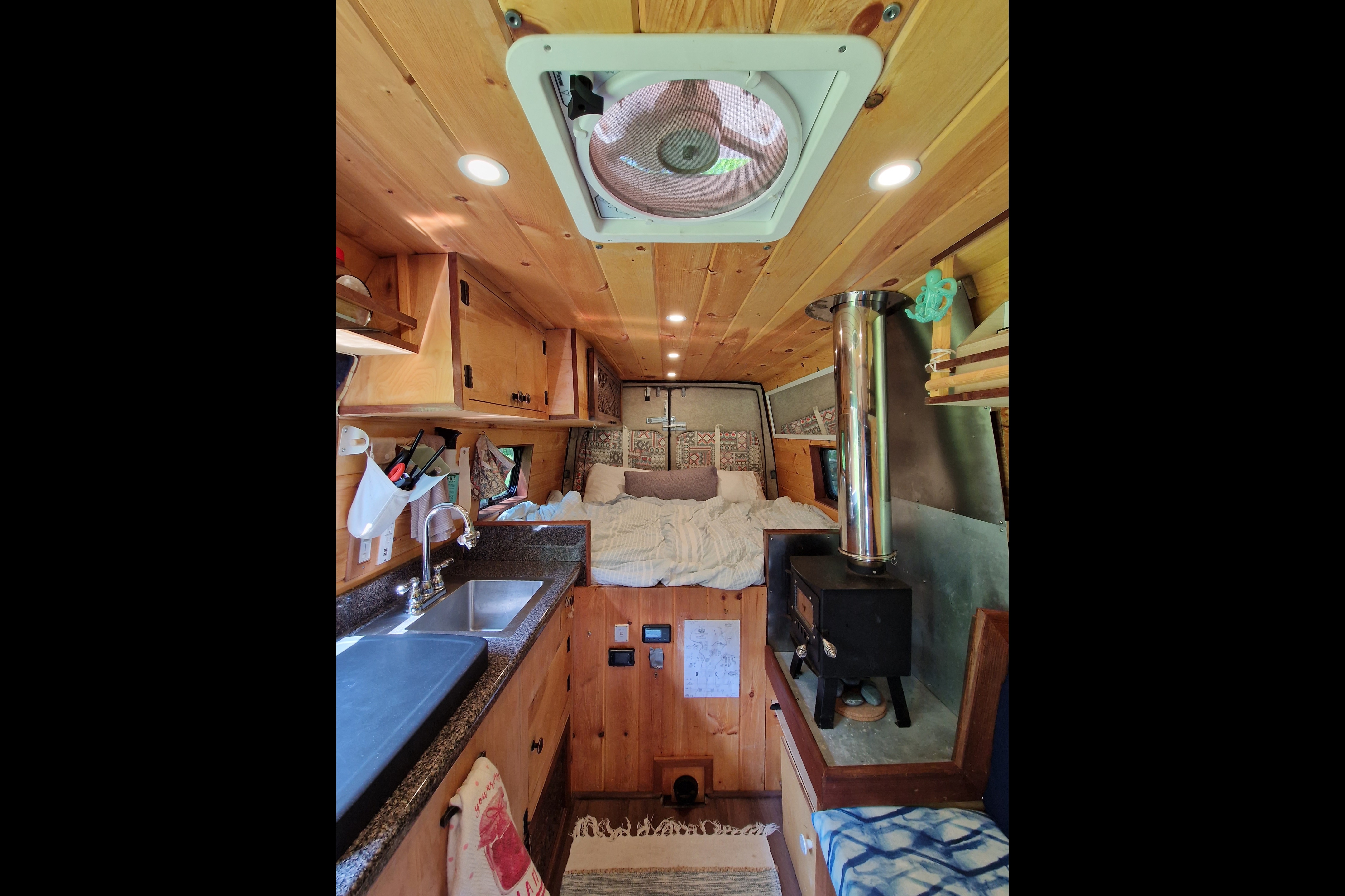 Sherpa: Dodge Sprinter Class B Van