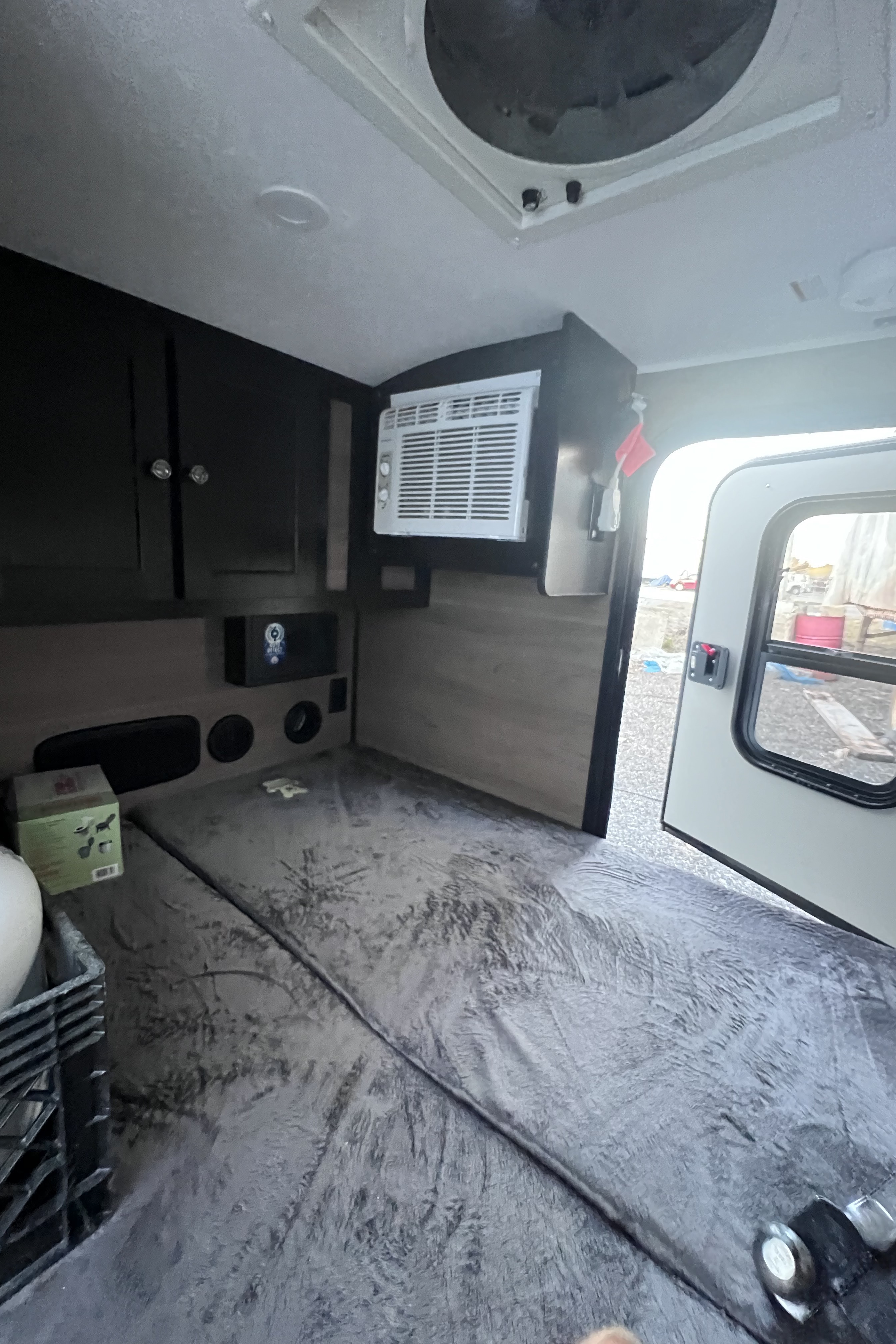 Jojo’s Braxton Creek Bushwhacker 10HD Travel Trailer