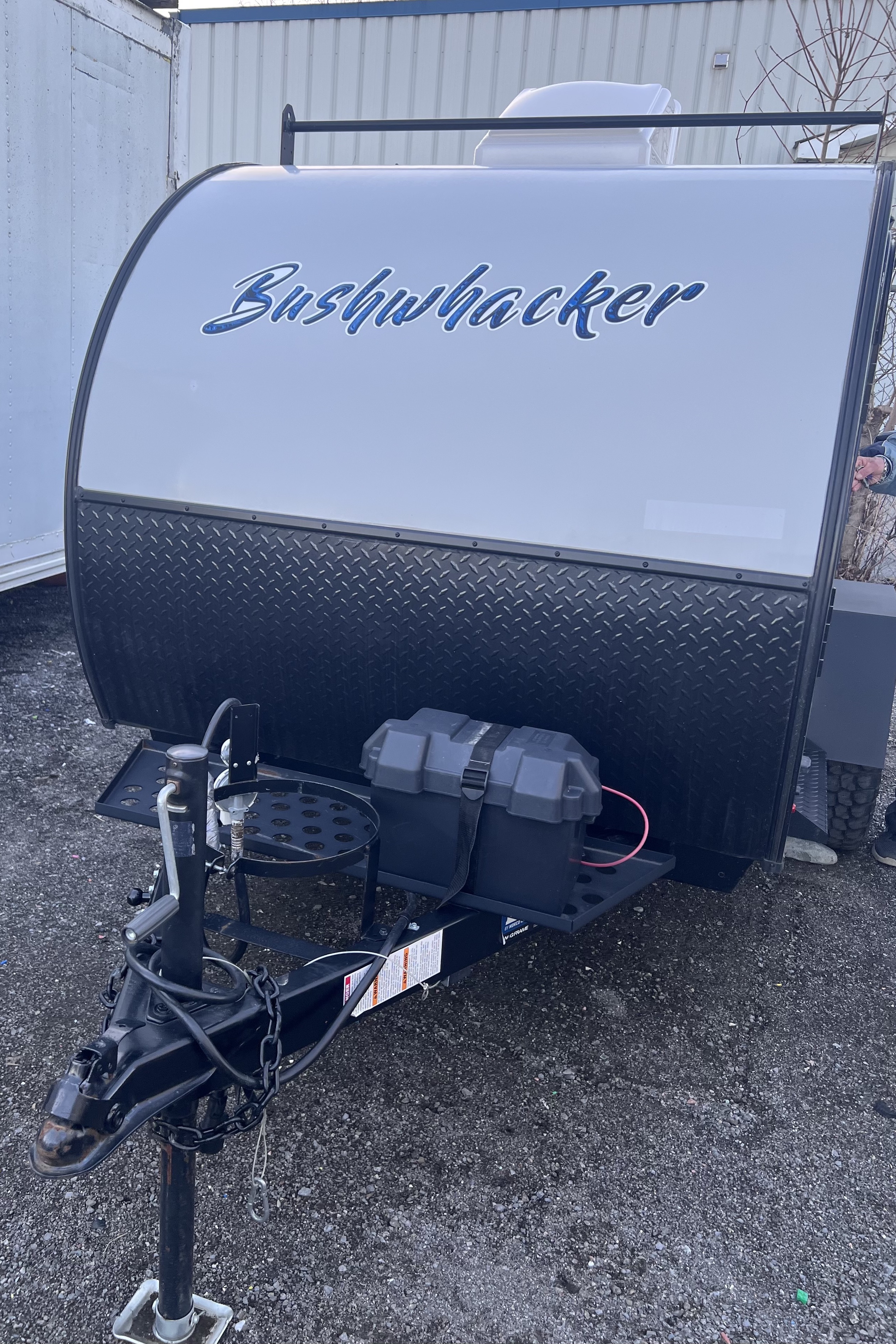 Jojo’s Braxton Creek Bushwhacker 10HD Travel Trailer