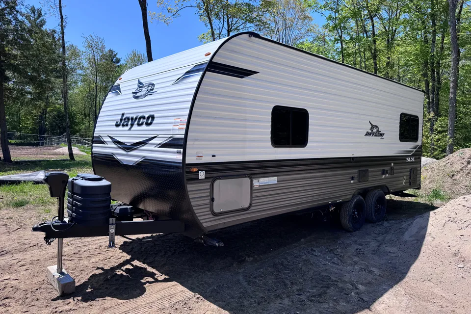 Matthew's Jayco SLX 210QB Travel Trailer
