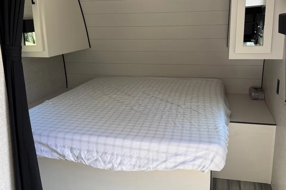 Matthew's Jayco SLX 210QB Travel Trailer