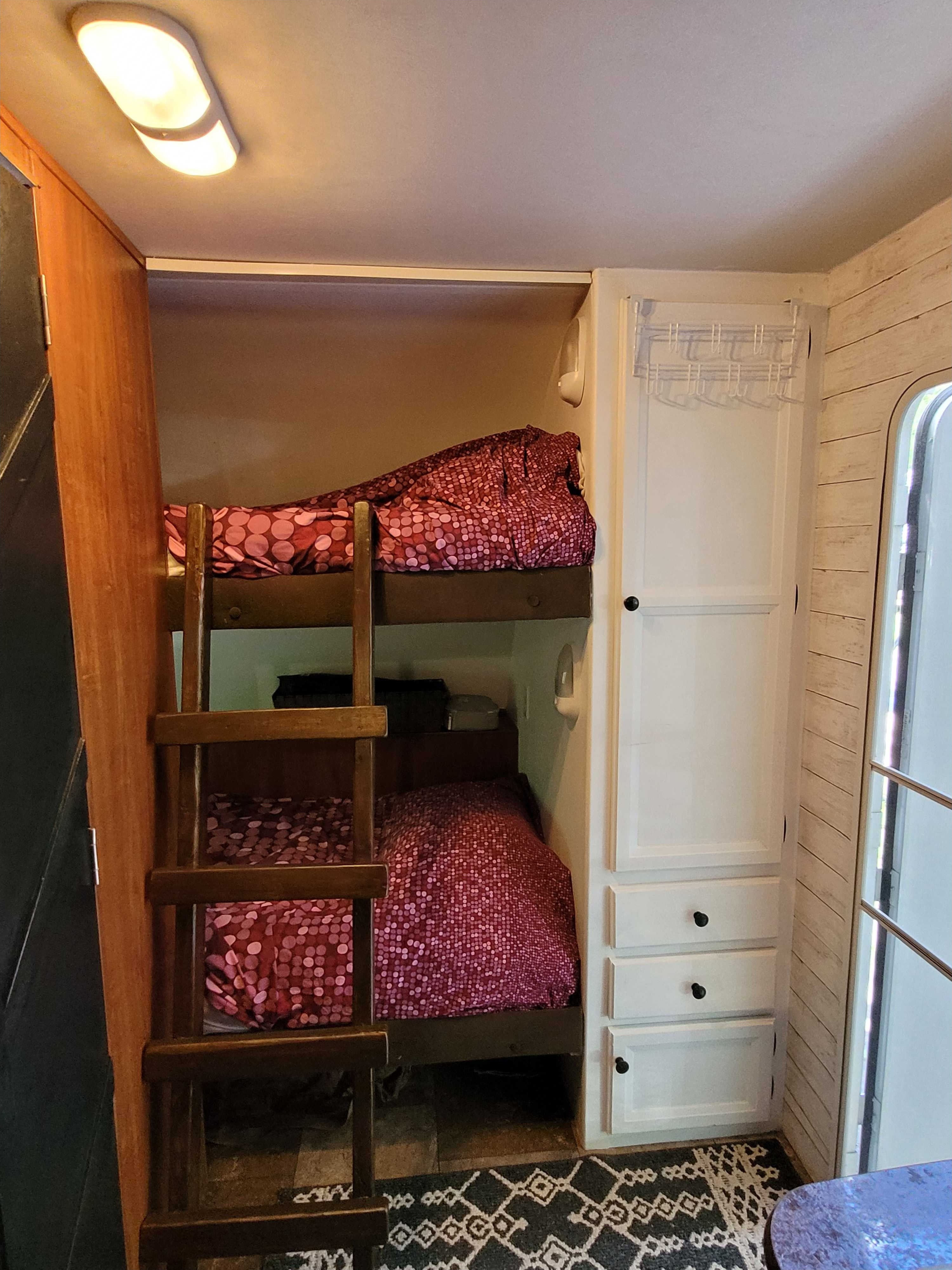 The cozy Jayco X213