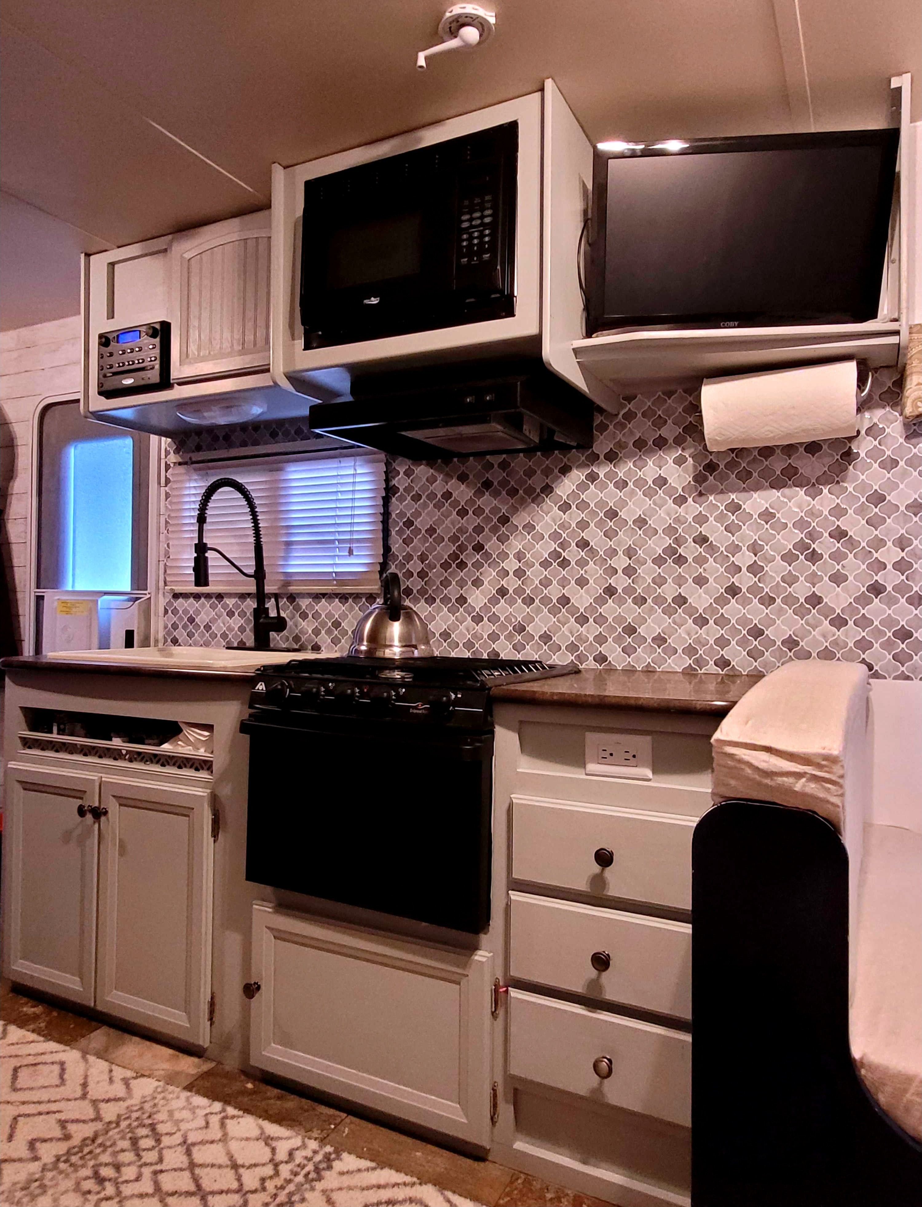 The cozy Jayco X213